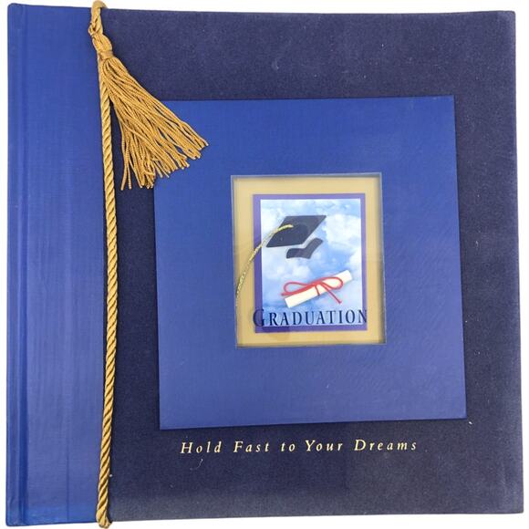 New Seasons Graduation Photo Book - Hold Fast to your Dreams *NEW* - Picture 1 of 15
